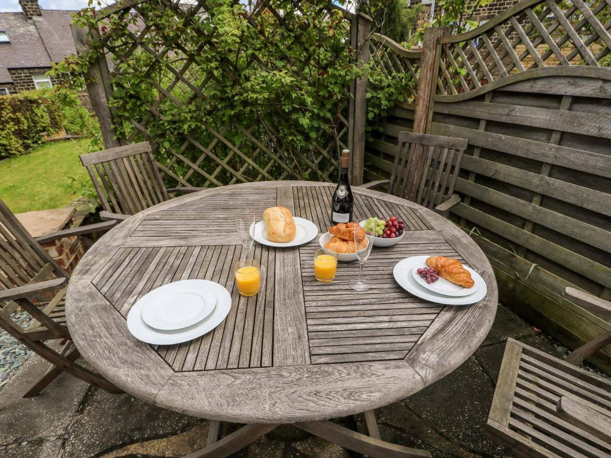 Garden Cottage Ilkley Bagian luar foto